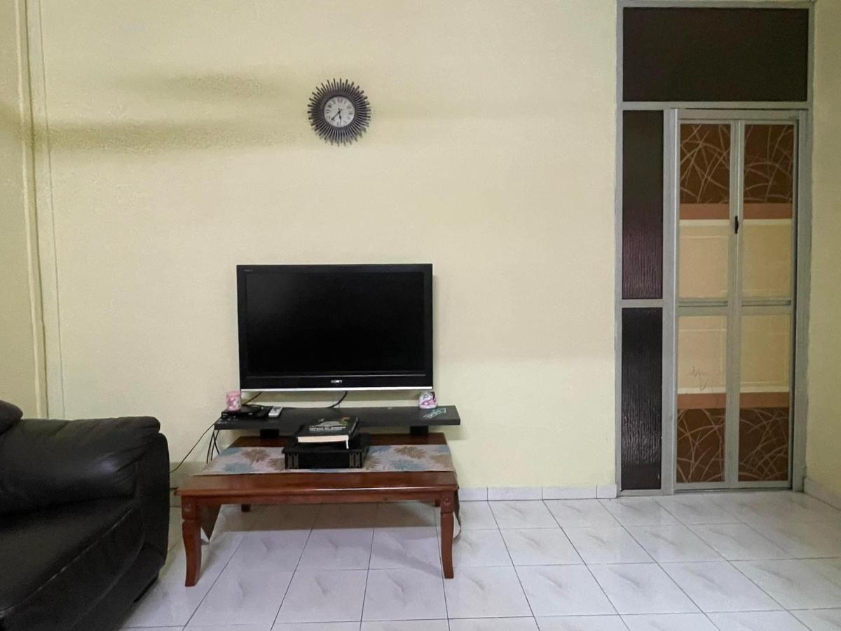 Homestaymuslim Di Teluk Intan Eksteriør billede