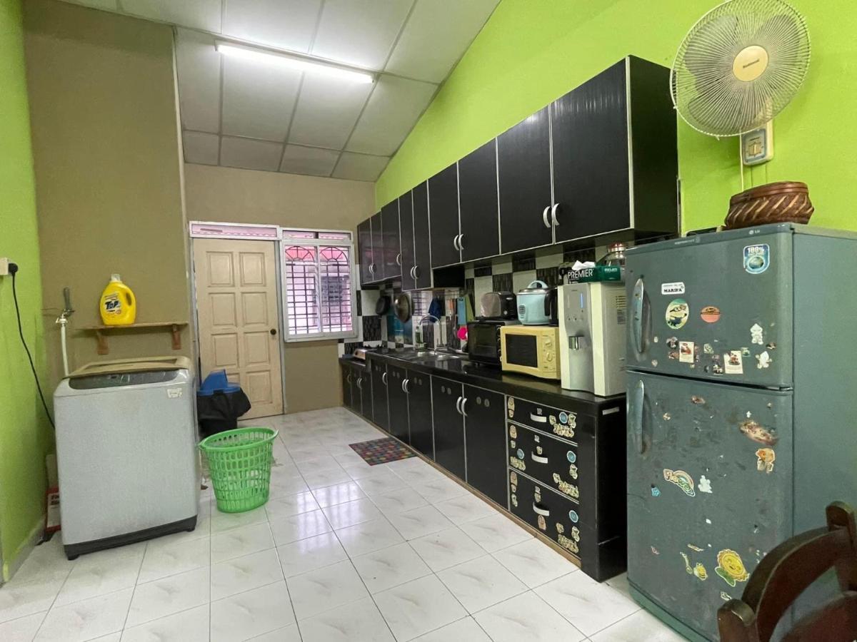 Homestaymuslim Di Teluk Intan Eksteriør billede